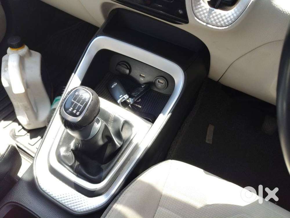Kia Sonet Gtx Plus Turbo Imt, 2020, Petrol