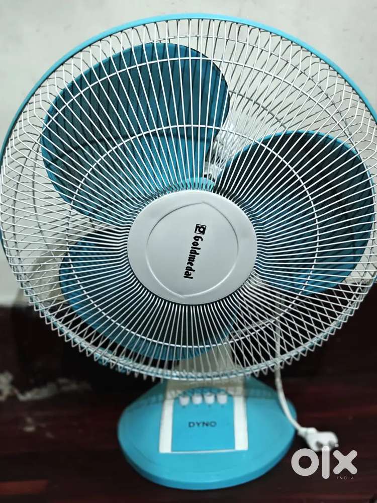 Table fan nd seeling fan also good condition