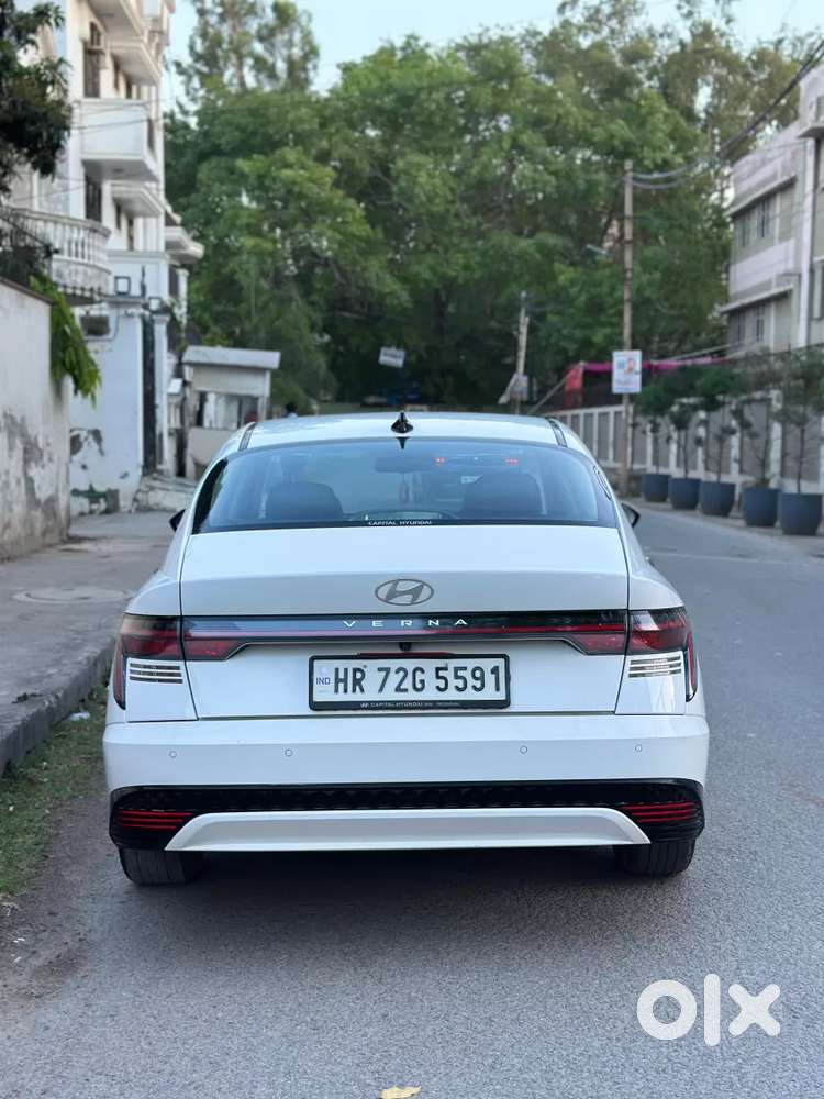 Hyundai Verna 1.5 Mpi Mt Sx (o), 2023, Petrol