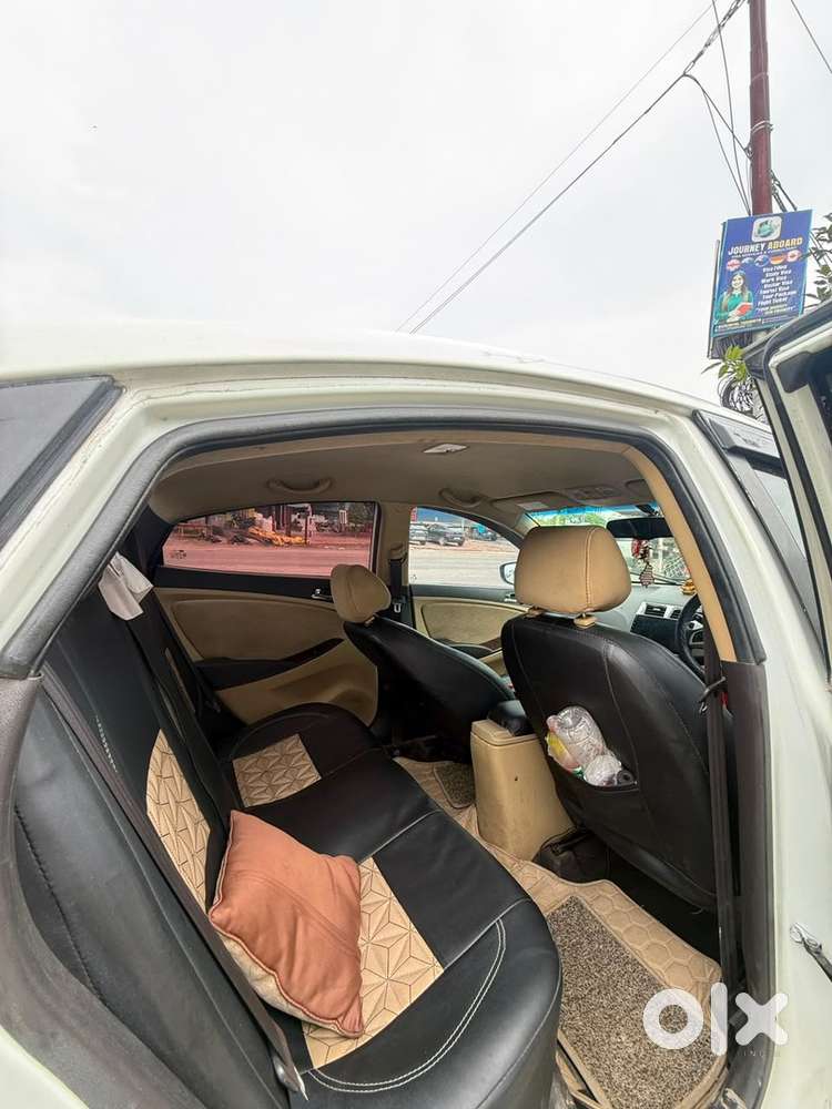 Hyundai Verna 2012 Model