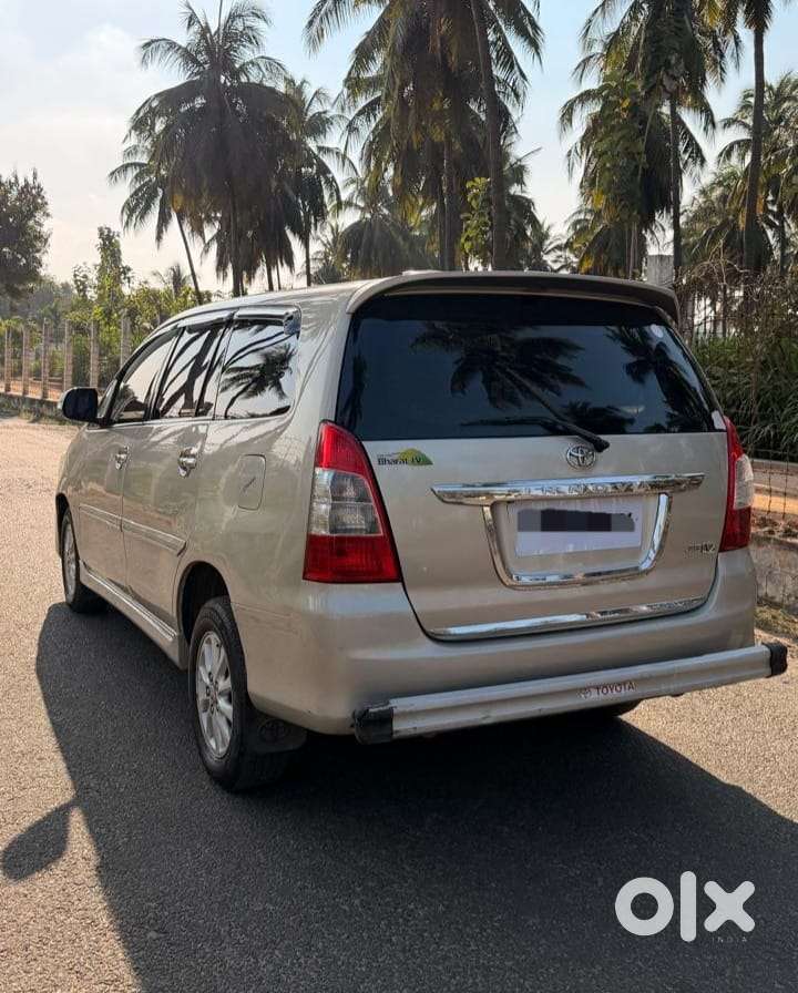 Toyota Innova 2.5 V 7 Str, 2013, Diesel