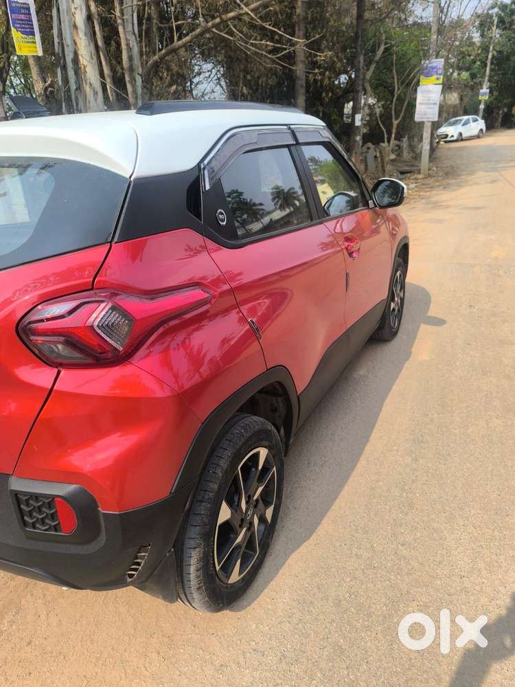 Tata Punch Creative Dual Tone Mt Sunroof, 2024, Petrol