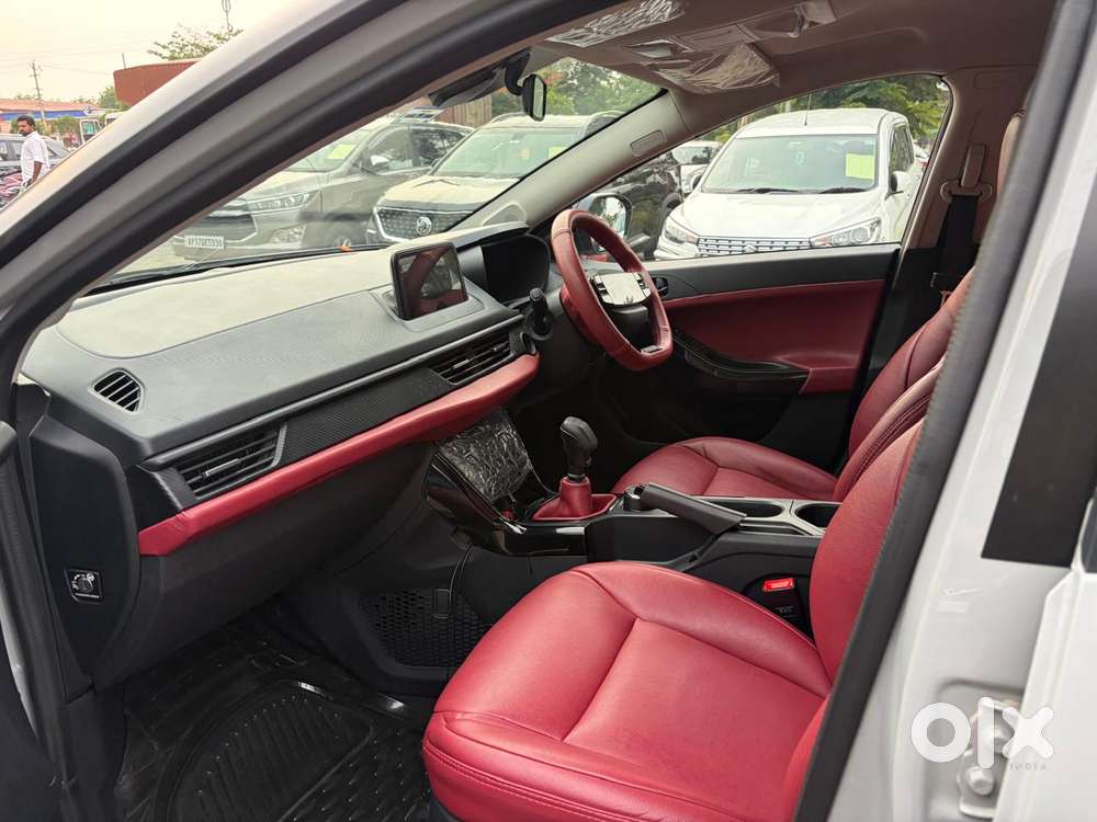 Tata Nexon Pure 1.2 S Revotron Petrol 6 Mt, 2024, Petrol