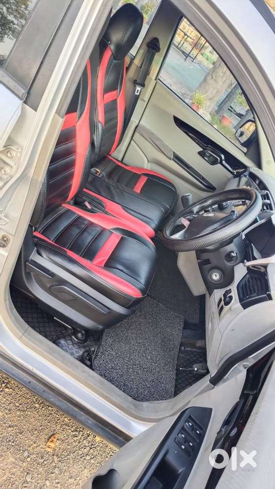 Mahindra Kuv 100 K8 5str, 2016, Diesel