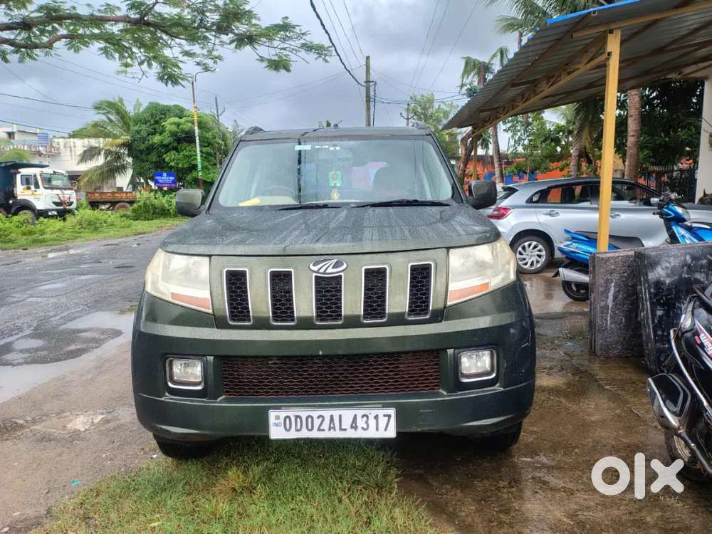 Mahindra Tuv 300 (2018)