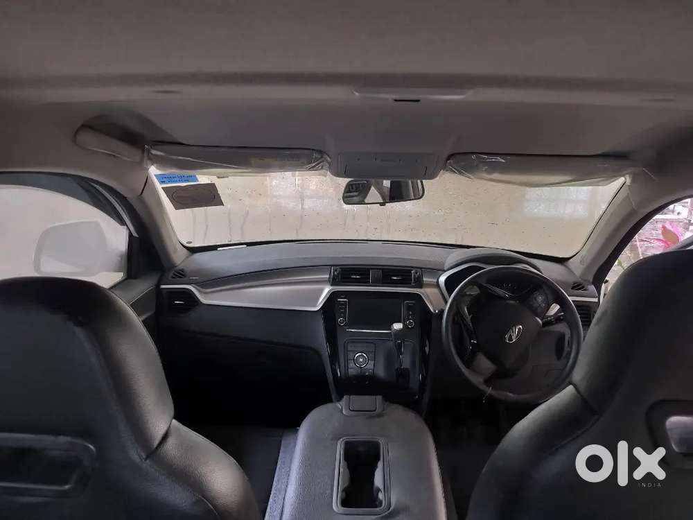 Mahindra Kuv100 Nxt 2018 Petrol 5500 Km Driven