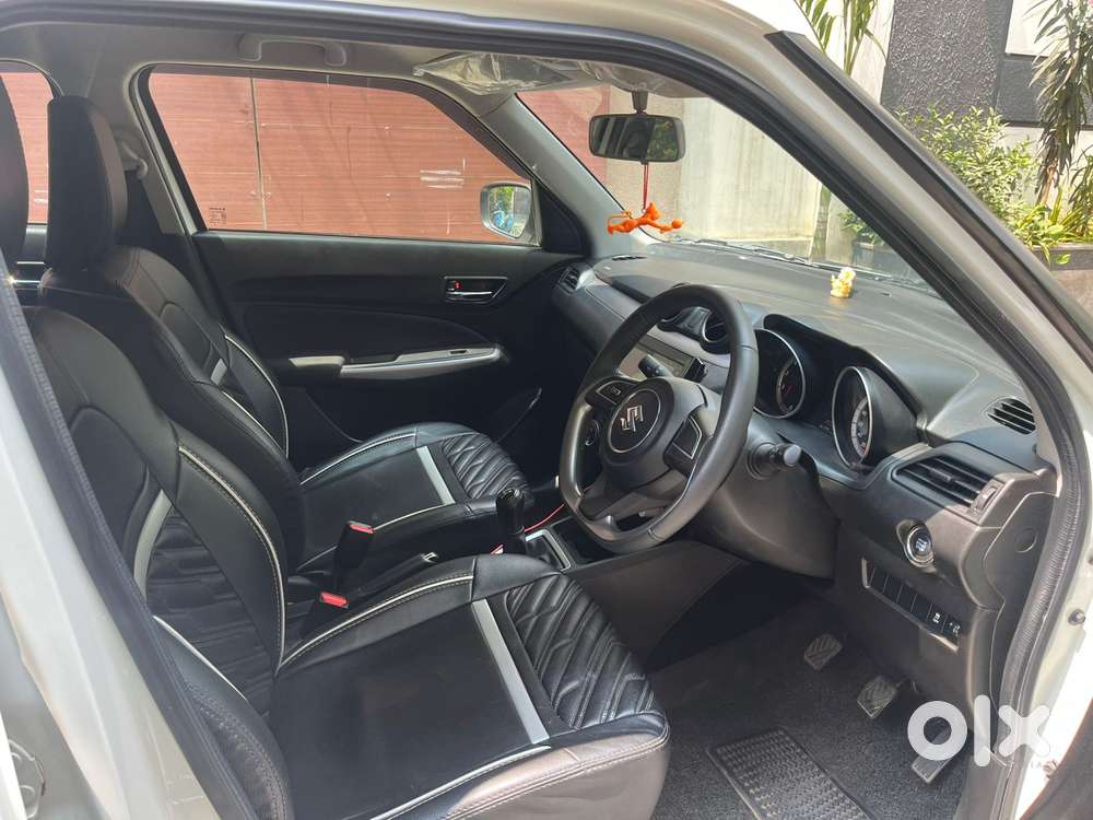 Maruti Suzuki Swift Zxi Plus Dual Tone, 2023, Petrol