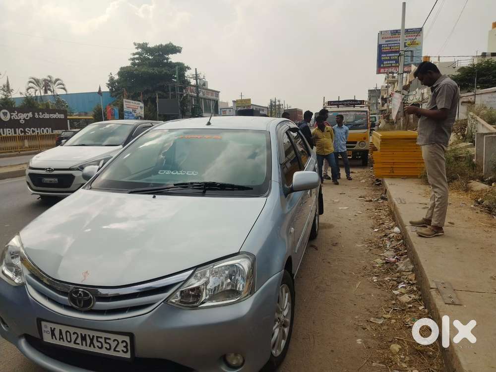 Toyota Etios Liva Petrol 2011