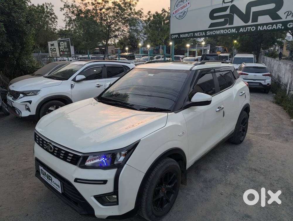 Mahindra Tuv 300 T6, 2022, Diesel