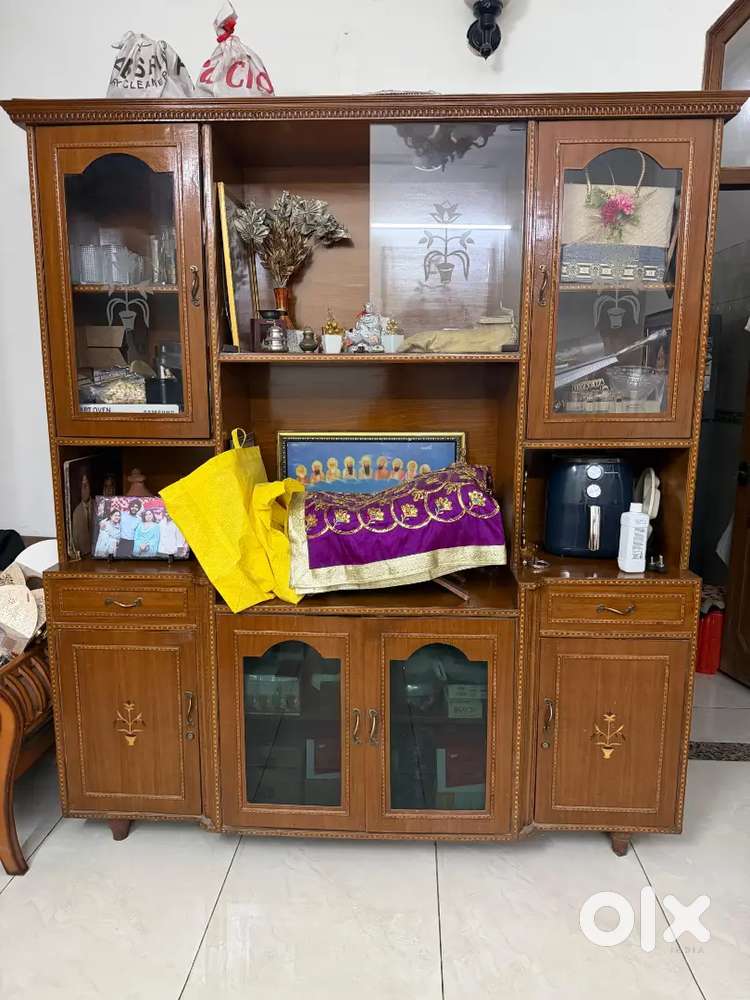 Large Wooden Crockery Showcase / Display Cabinet with Glass Doors