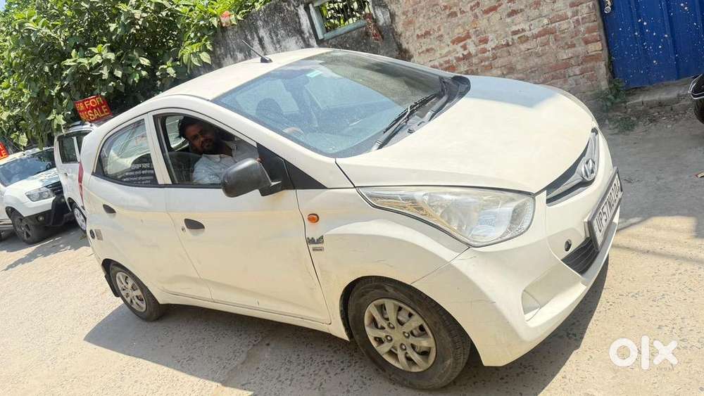 Hyundai Eon 2012 Petrol Well Maintained