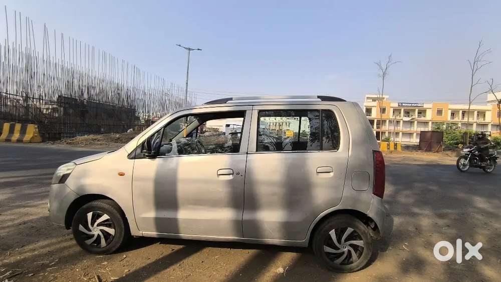 Wagonor Lxi 2010 Family Car