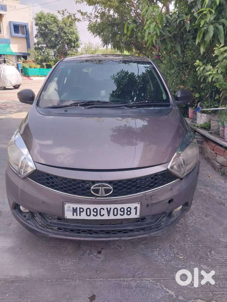 Sell Krna Hai Acchi Condition Mein Car Hai Direct Call Ya Msg Karein