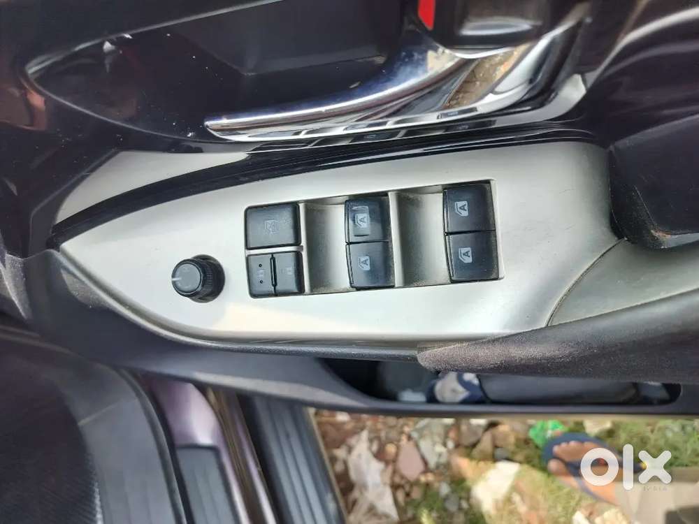 Toyota Innova Crysta 2018 Diesel Manual