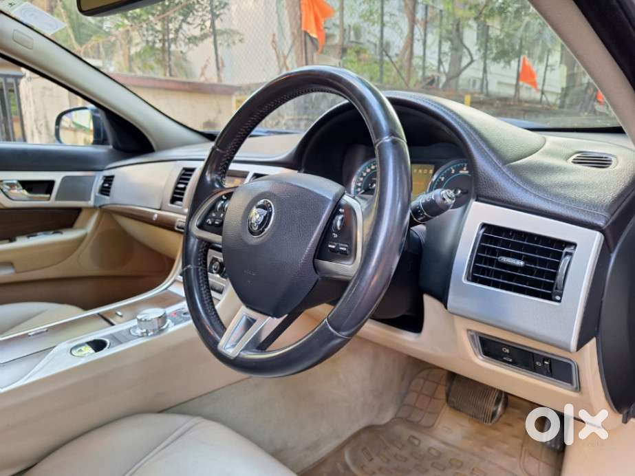 Jaguar Xf Petrol 2.0, 2015, Petrol