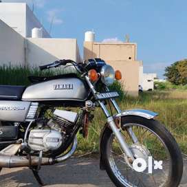 Rx 100 on sale bike olx