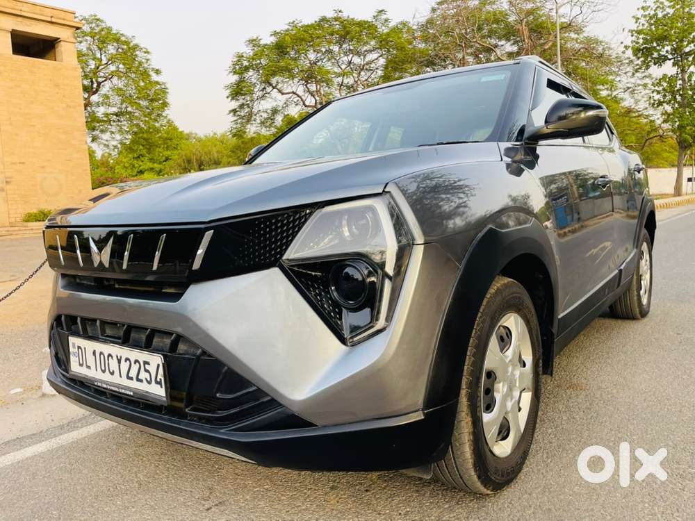 Mahindra Xuv 3xo Mx2 Pro Automatic Sunroof Petrol 2024