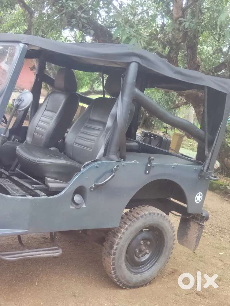 Mahindra Jeep 1987