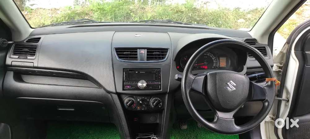 Maruti Suzuki Swift Lxi 2015