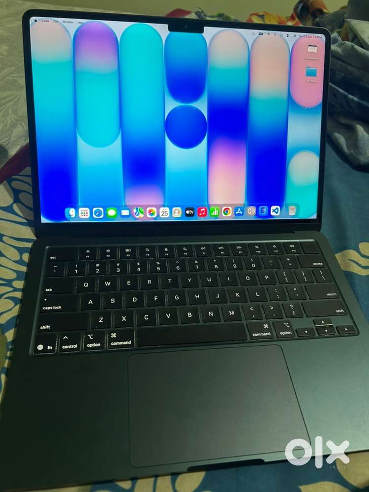 Macbook Air m4 16/256gb