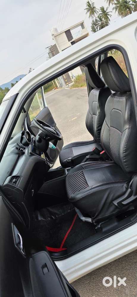 Maruti Suzuki Swift 1.2 Vxi (o), 2023, Petrol