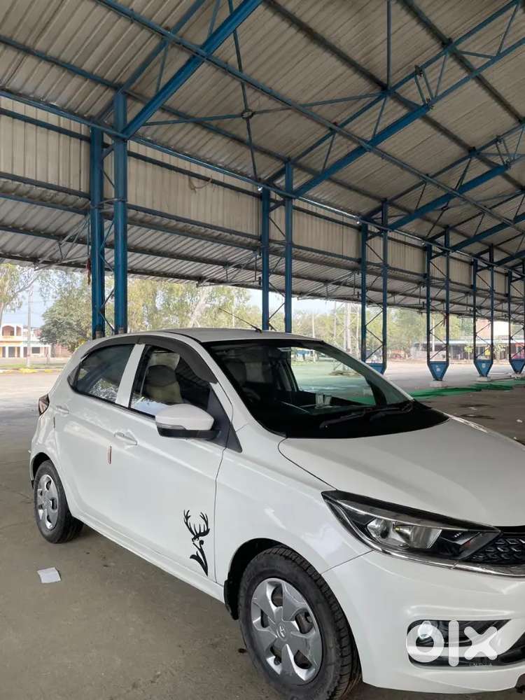 1st Owner Tata Tiago 2020 Petrol Well Maintained