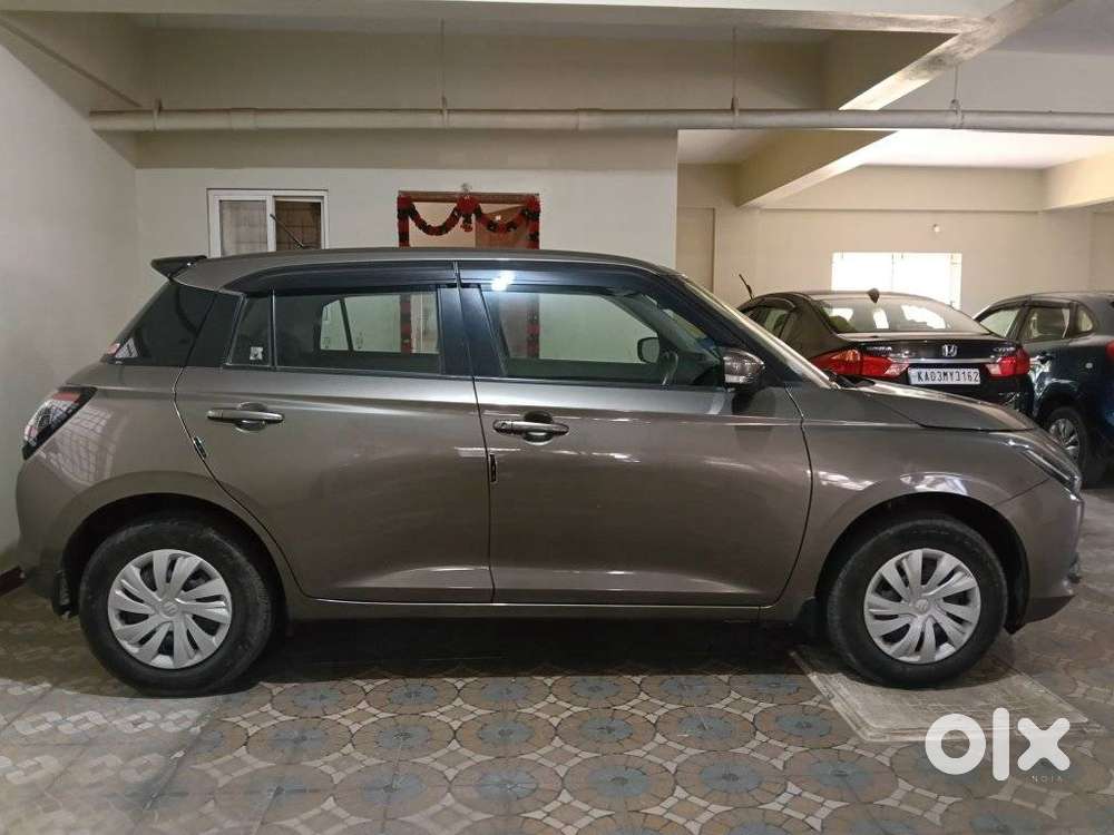 Maruti Suzuki Swift 1.2 Vxi (o), 2024, Petrol
