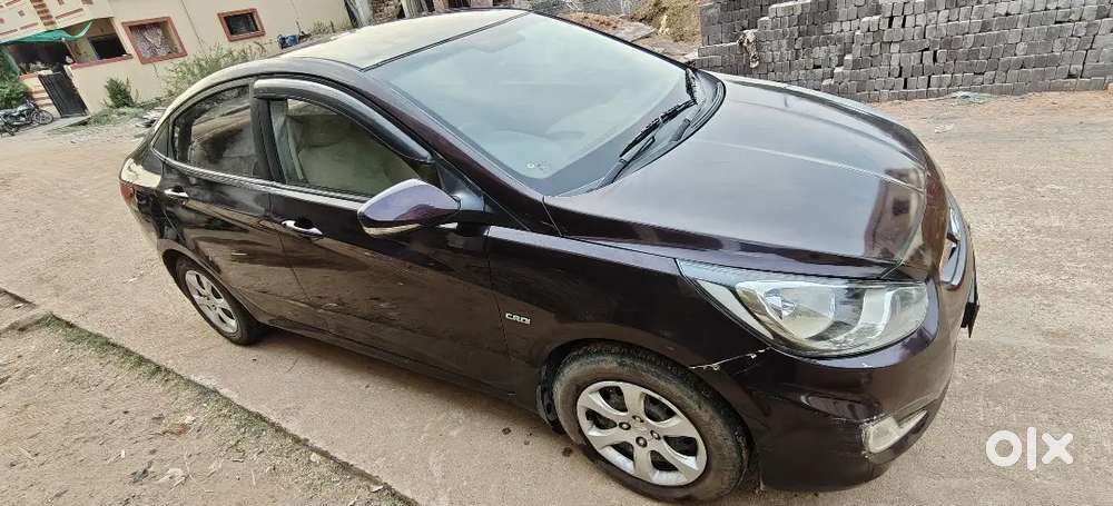 Hyundai Verna 2013