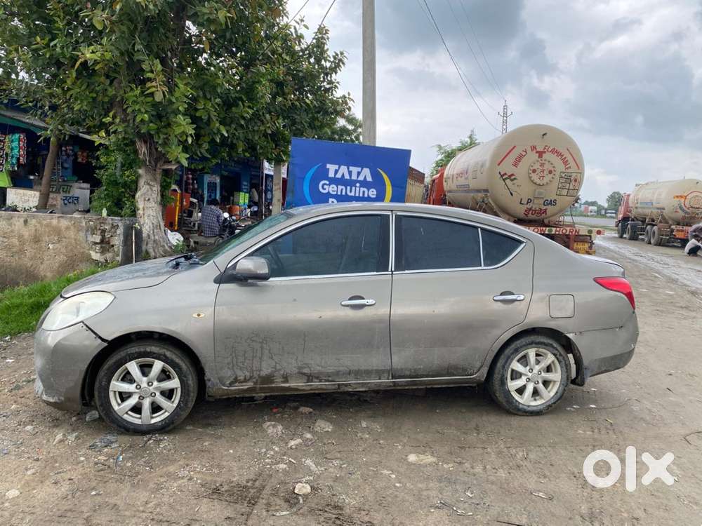 Nissan Sunny Diesel 2013