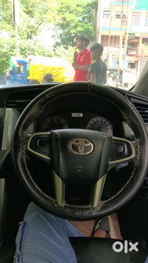 Toyota Innova Crysta 2.4 G Mt, 2017, Diesel