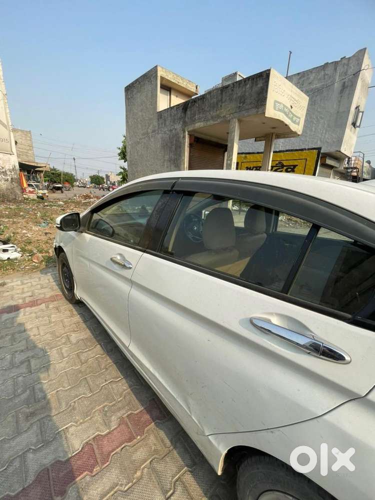 Honda City 2014 Petrol Well Maintained
