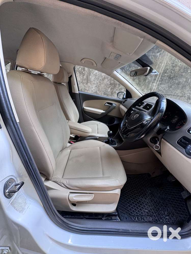 Volkswagen Vento 1.6 Highline, 2017, Petrol