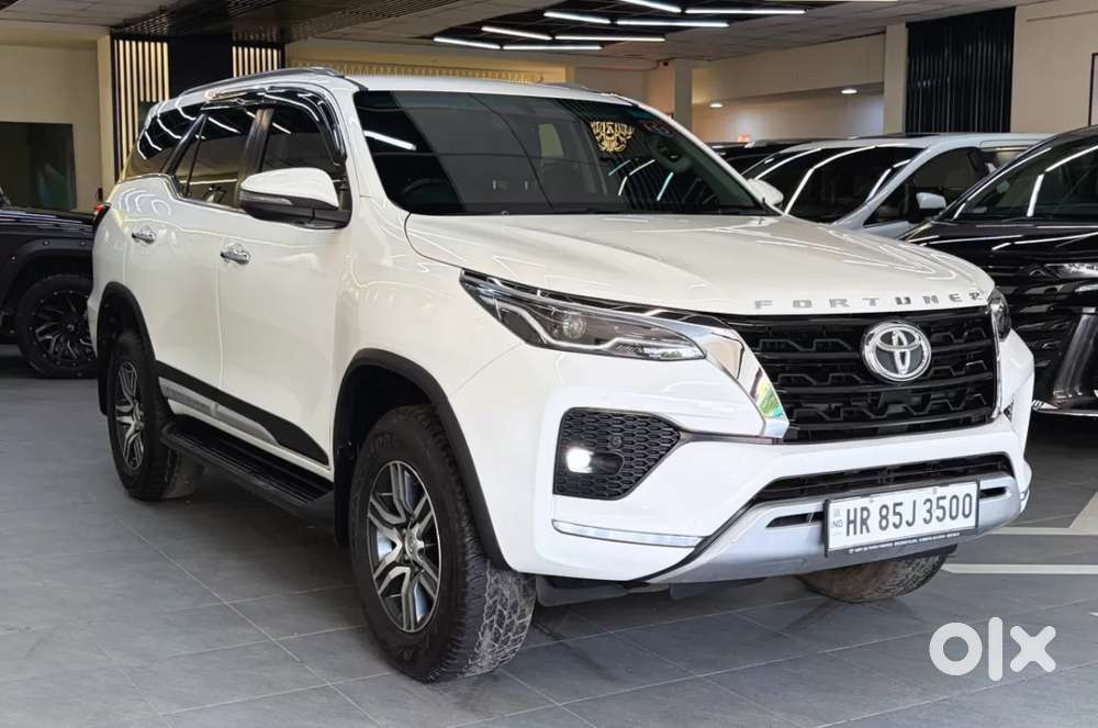 Toyota Fortuner 4x2 At 2.7 Petrol, 2025, Petrol