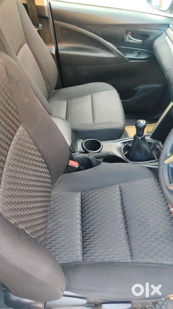 Toyota Innova Crysta 2.4 G Mt 7 Str, 2018, Diesel