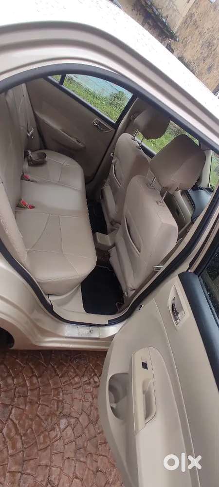 Maruti Suzuki Dzire 2013