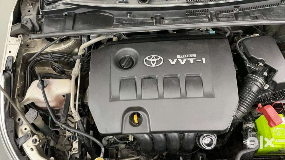Toyota Corolla Altis 1.8 G, 2015, Petrol