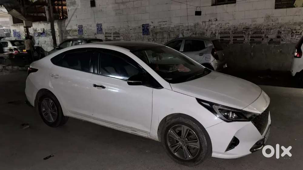 Hyundai Verna 2018 Petrol 80000 Km Driven