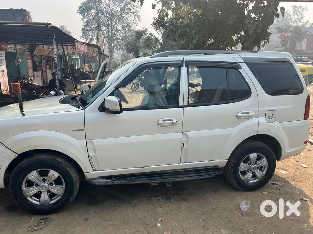 Tata Safari Storme 2015 Car