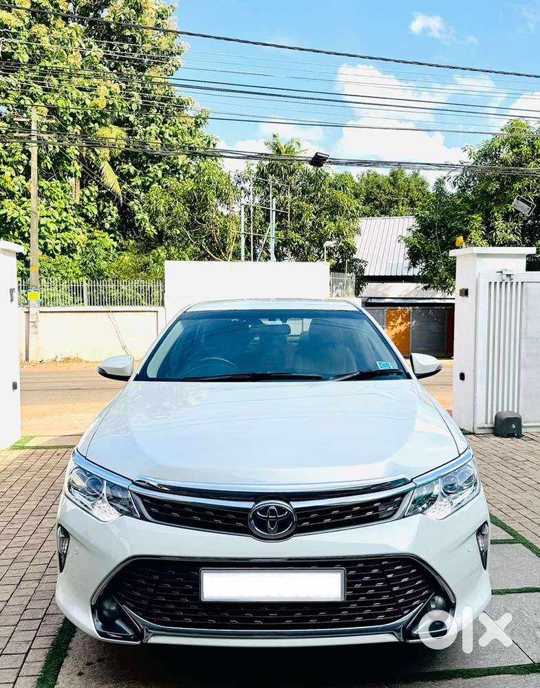 Toyota Camry Hybrid 2016 Manufactured Orginal Kerala