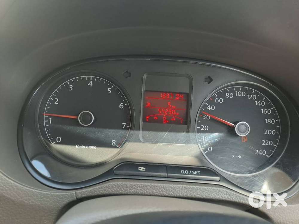 Volkswagen Vento 1.2 Tsi Highline At, 2011, Petrol