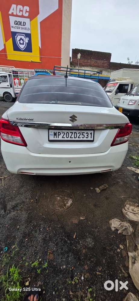 Maruti Suzuki Swift Dzire Lxi Option, 2023, Petrol