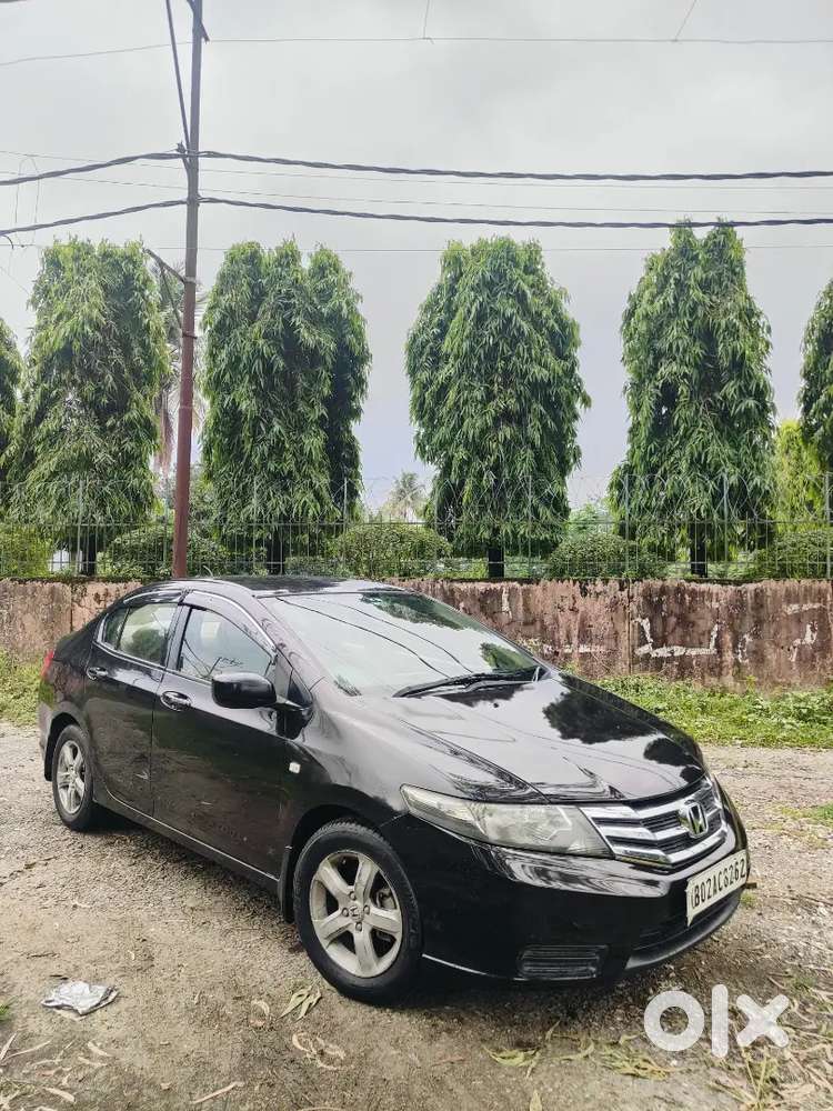 Honda City With 6th Month Warrenty