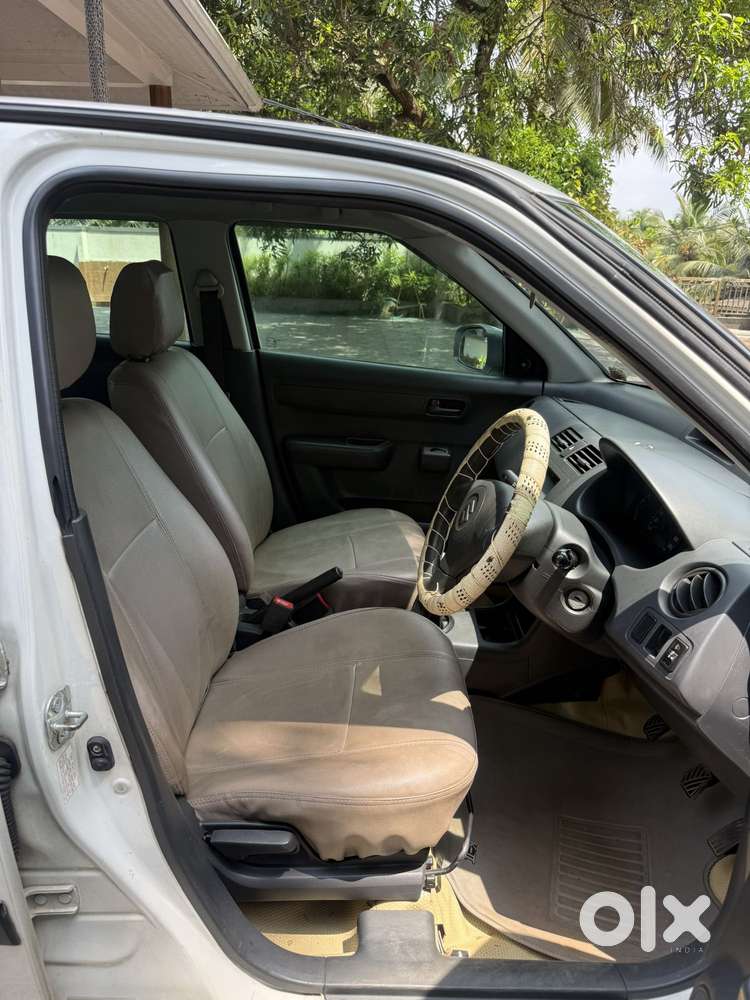Maruti Suzuki Swift Dzire Tour Ldi, 2015, Diesel