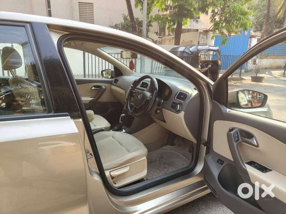 Volkswagen Vento 1.2 Highline Plus At 16 Alloy, 2015, Petrol