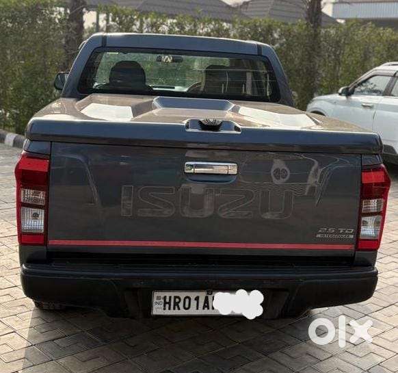 Isuzu D-max