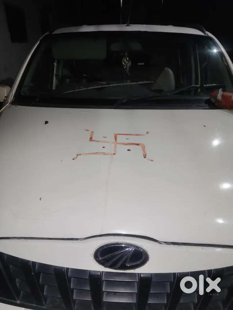 Mahindra Quanto 2013 Diesel Well Maintained Urgent Sale