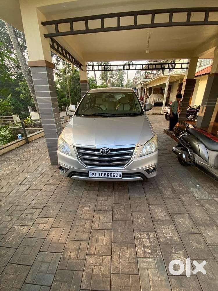Toyota Innova 2013 Diesel 135000 Km Driven