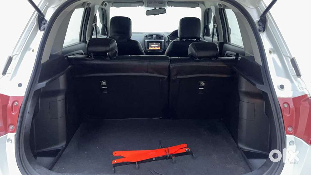 Maruti Suzuki Vitara Brezza 1.5 Zxi Plus At, 2020, Petrol