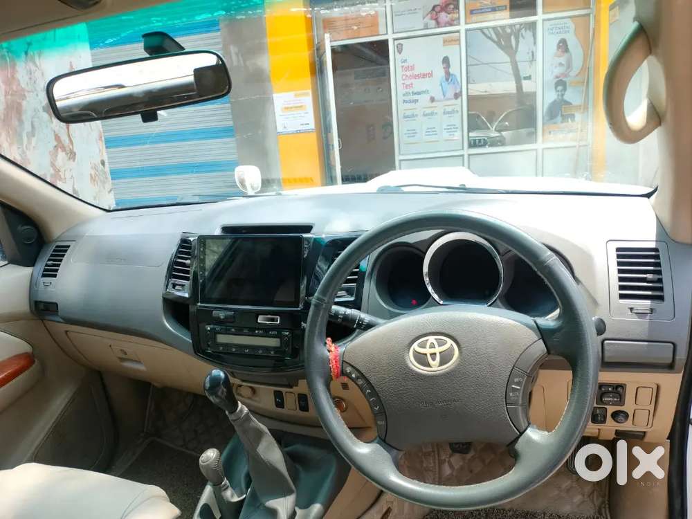 Toyota Fortuner 2010 Diesel 180000 Ksm Driven