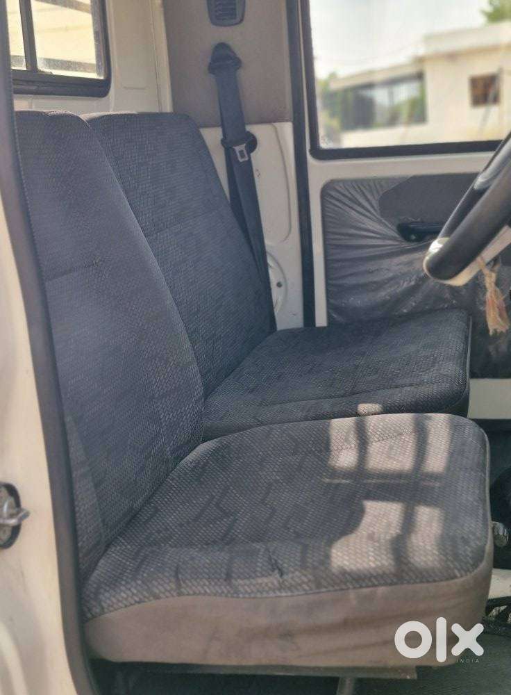 Mahindra Bolero Diz, 2023, Diesel
